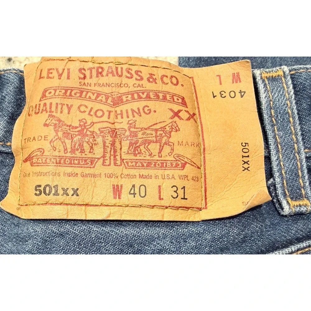 VTG Levi's 501xx Jeans Mens‎ 40x31 Dark Wash Made in USA 90s 1999 Full Tag